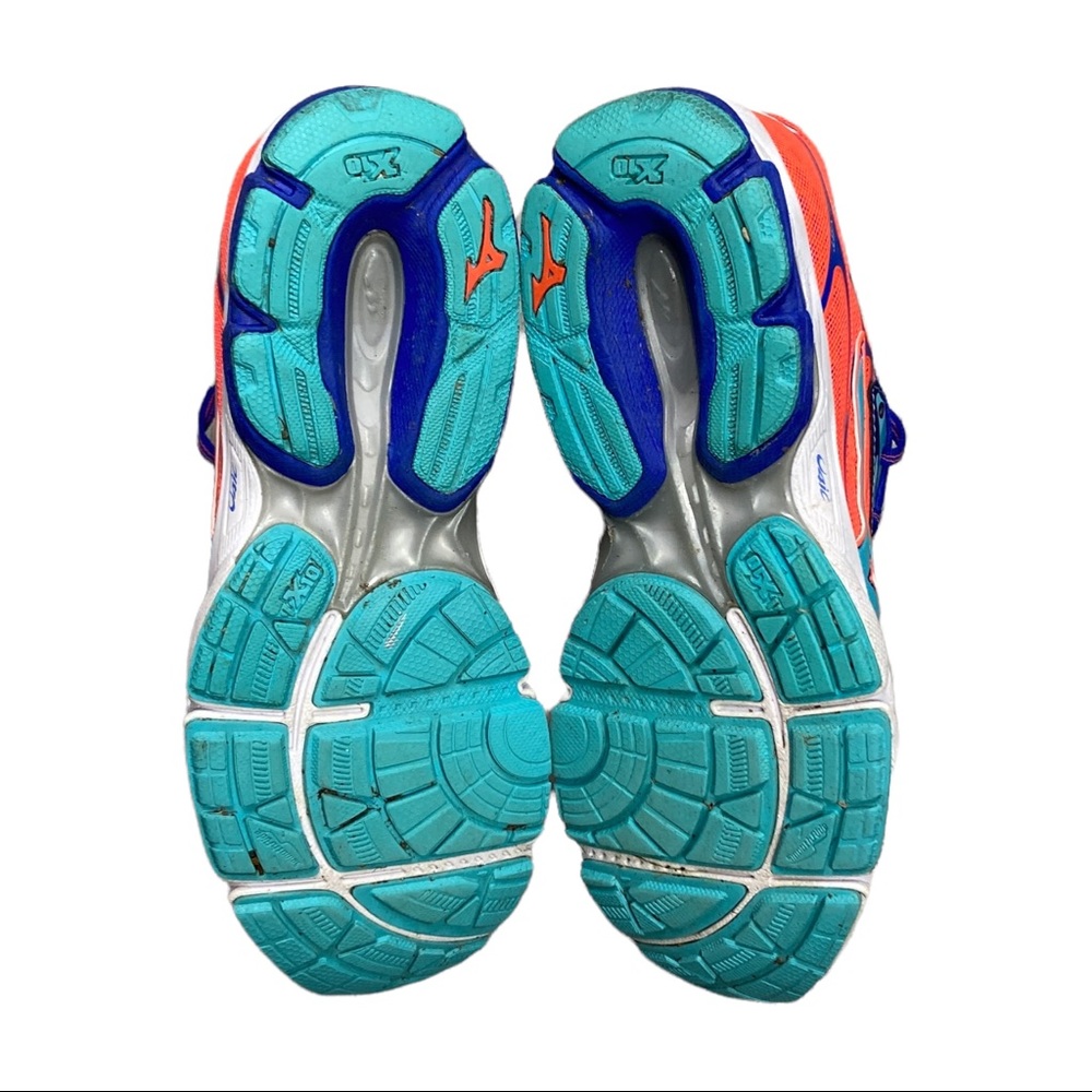 Mizuno Wave Catalyst Women's Size W7 Athletic Running Shoes Jogging Sneakers - Picture 8 of 16